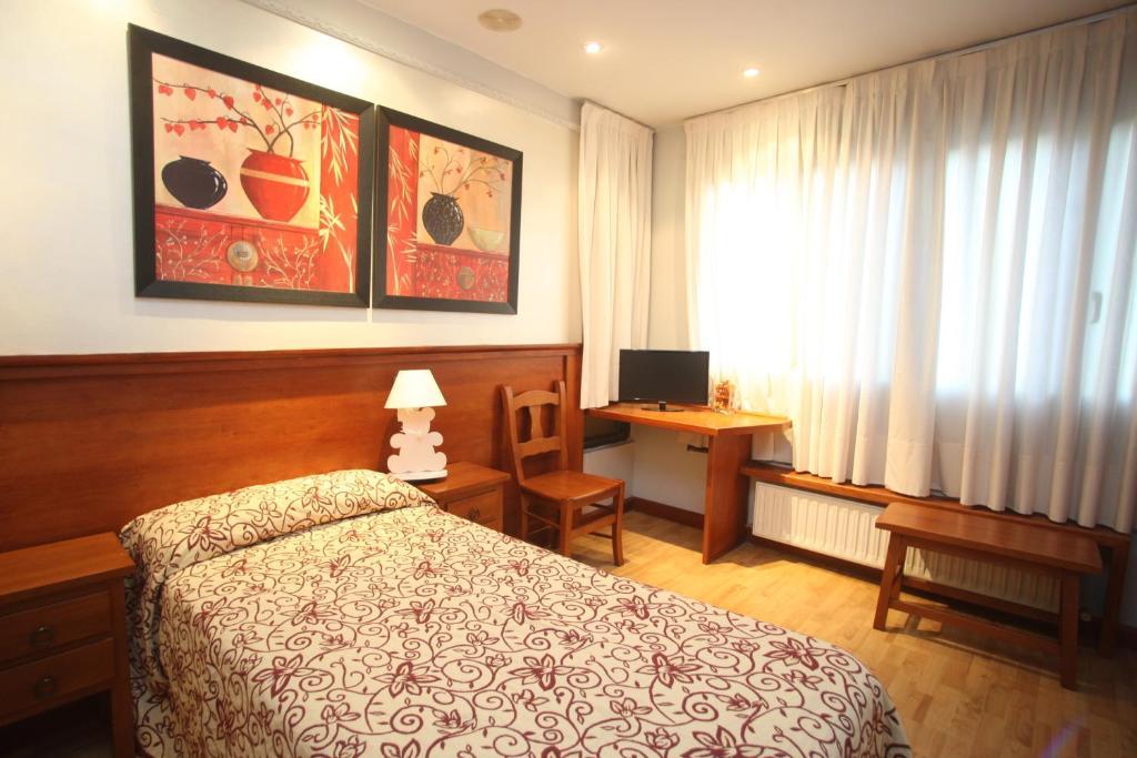 Hostal Vitorina Soria Chambre photo